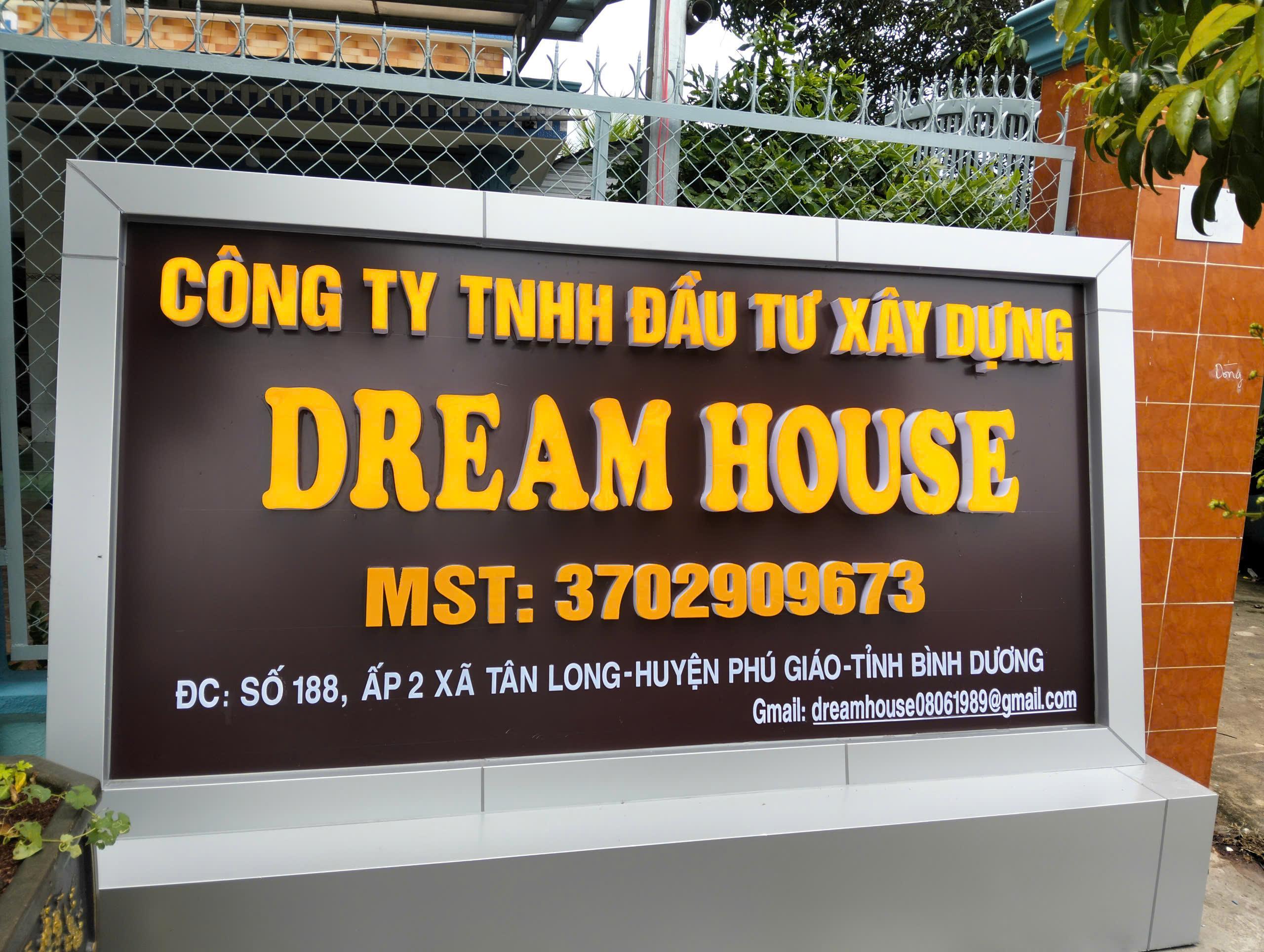 Dreamhouse-1.jpg