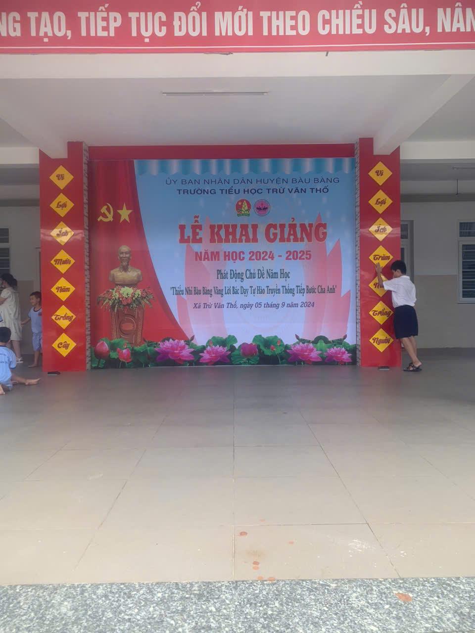 chao-mung-nam-hoc-moi-2025-2.jpg