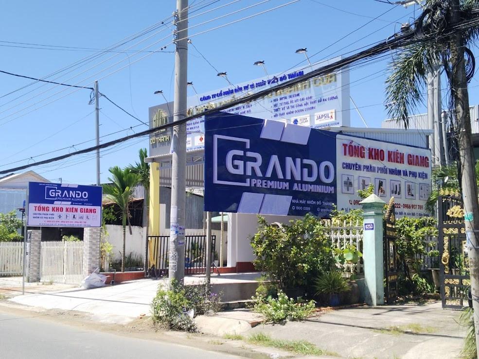 GRANDO 4.jpg