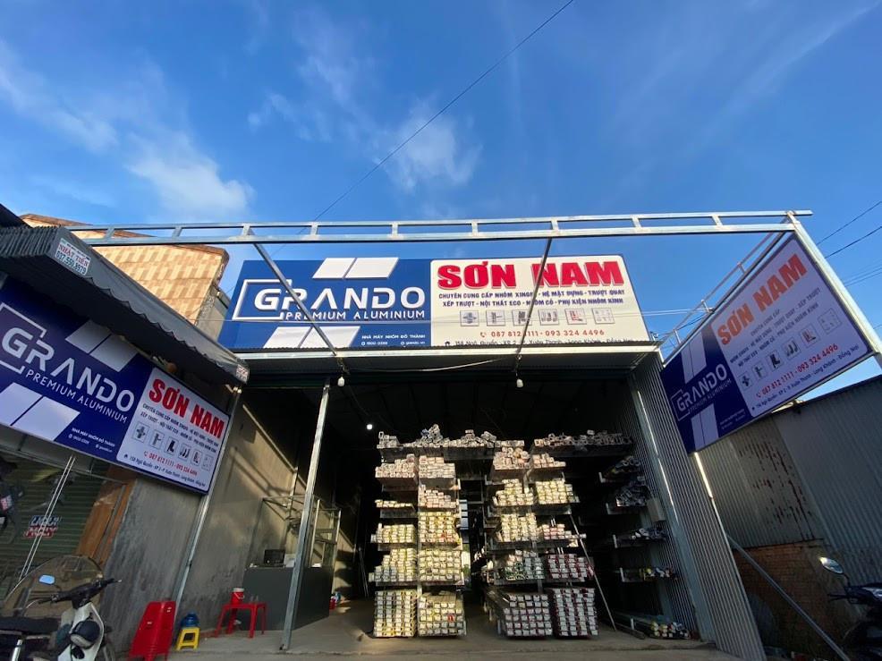 GRANDO 1.jpg