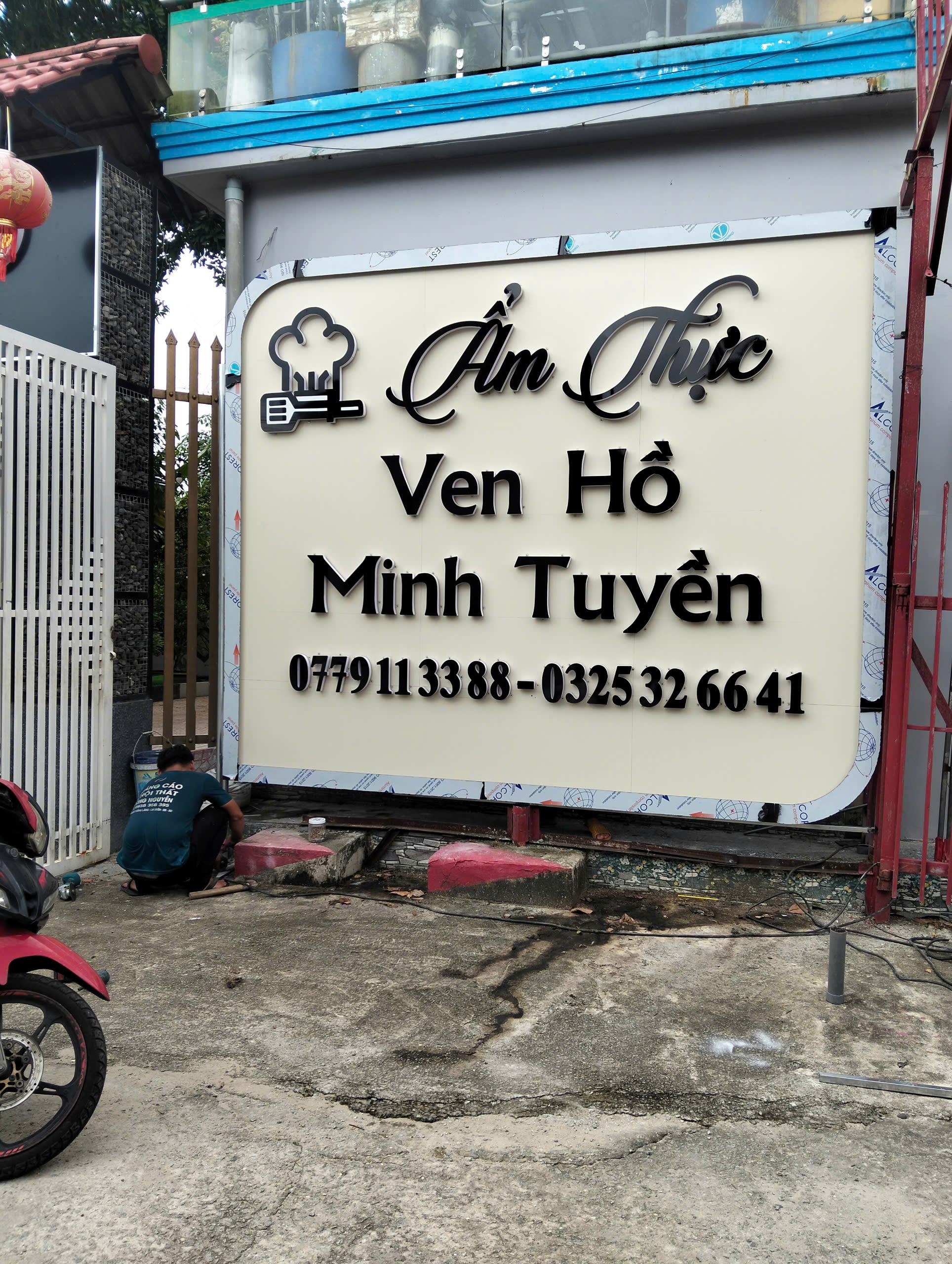 am-thuc-ven-ho-Minh Tuyen-8.jpg